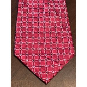 G. H. Bass & Co Red 100% Silk Men’s Neck Tie Made In China